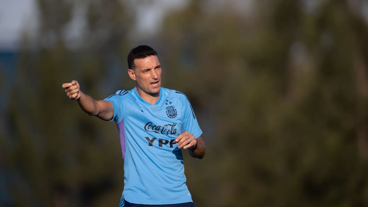 Lionel Scaloni en el entrenamiento de la Selección argentina. Foto: NA.