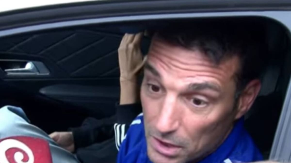 “¿Pero otra vez la misma pregunta, de verdad”?: la molestia de Scaloni en su llegada a la Argentina tras el Mundial 2026