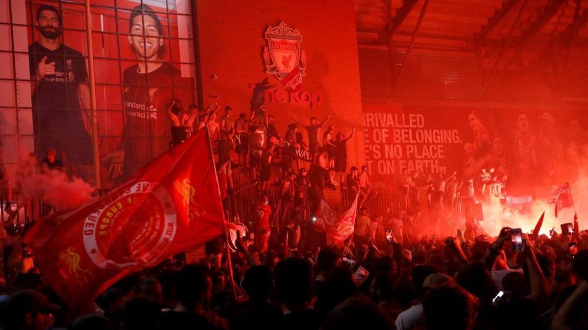 Liverpool, festejos por campeonato, Premier League, Reuters