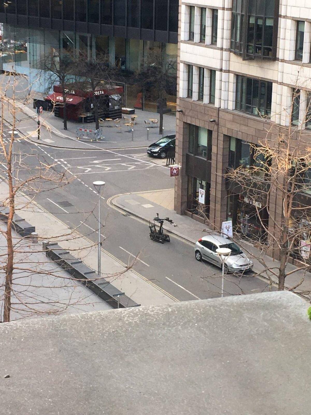 Londres - Cierre de edificio - Amenaza