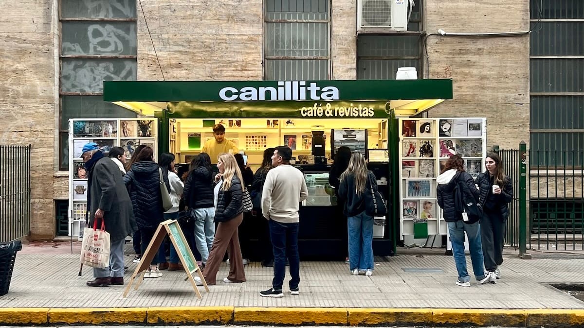Los kioscos de diarios porteños cambian para siempre: ahora podrán vender café, recibir paquetes y cobrar servicios