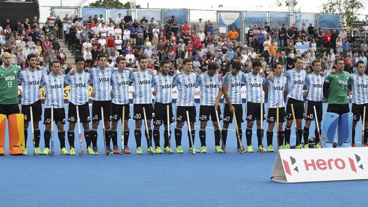 Los Leones, hockey sobre cesped. NA.