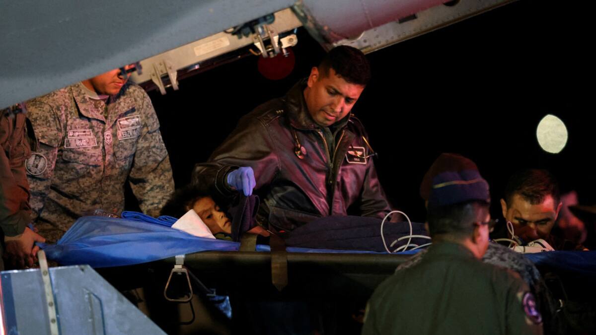 Los niños colombianos llegaron al aeropuerto. Foto: Reuters.