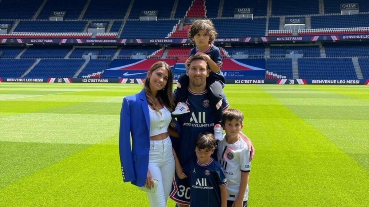 Los príncipes en el Parque: los hijos de Messi patearon juntos y el posteo de Antonela Roccuzzo tras la presentación