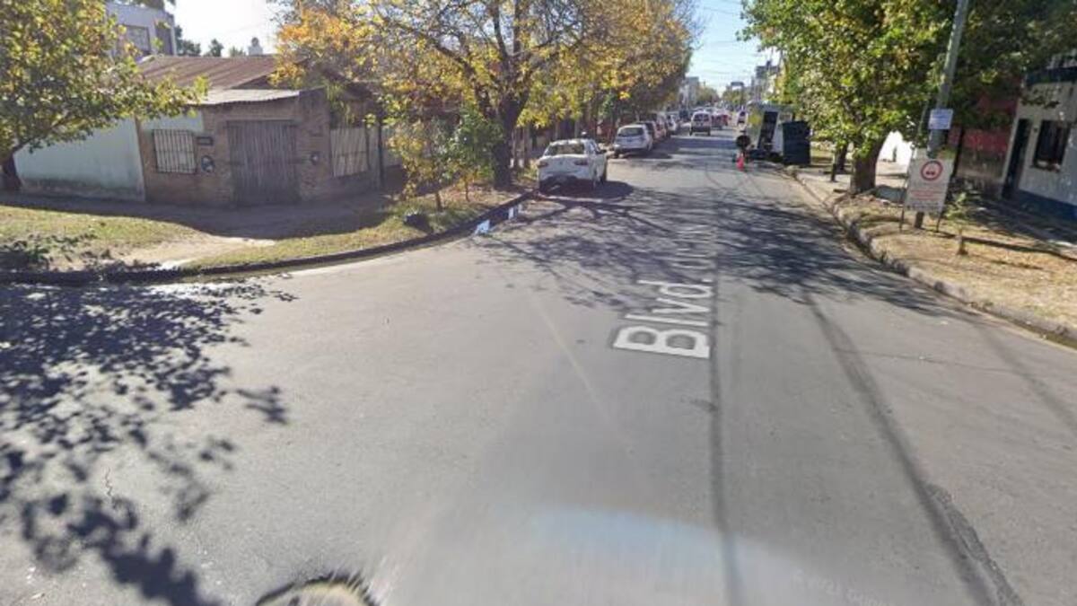 Lucena y bulevar De los Italianos, Wilde, Google Maps