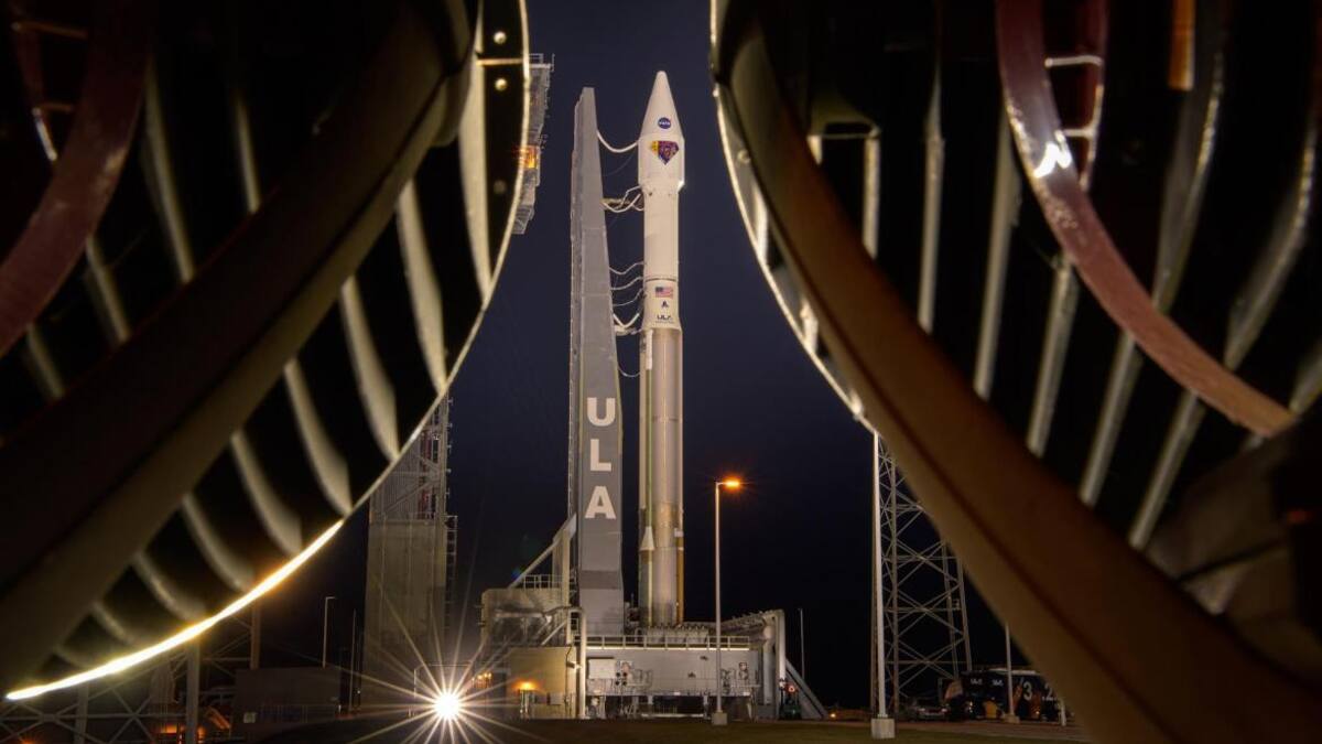 Lucy inicia su aventura de 12 años para descubrir el origen del Sistema Solar, EFE