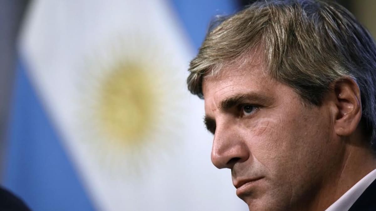 Luis Caputo vaticinó la reelección de Milei en 2027 y realizó una proyección de la economía argentina: “No hay razón ahora para no estar optimista”