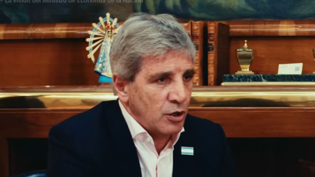 Luis Caputo anticipó una reforma tributaria después de 2031 y explicó qué pasará con los impuestos