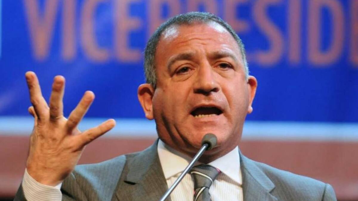 Luis Juez, AGENCIA NA