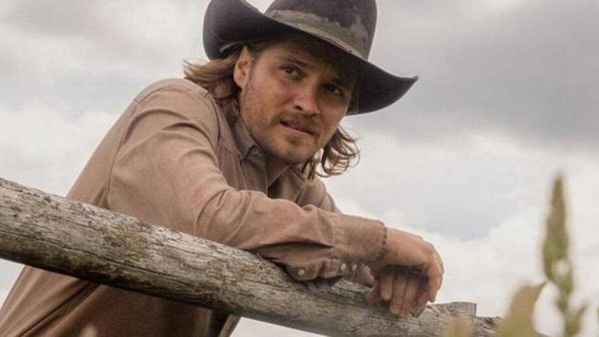 Luke Grimes en Yellowstone. Fuente: X