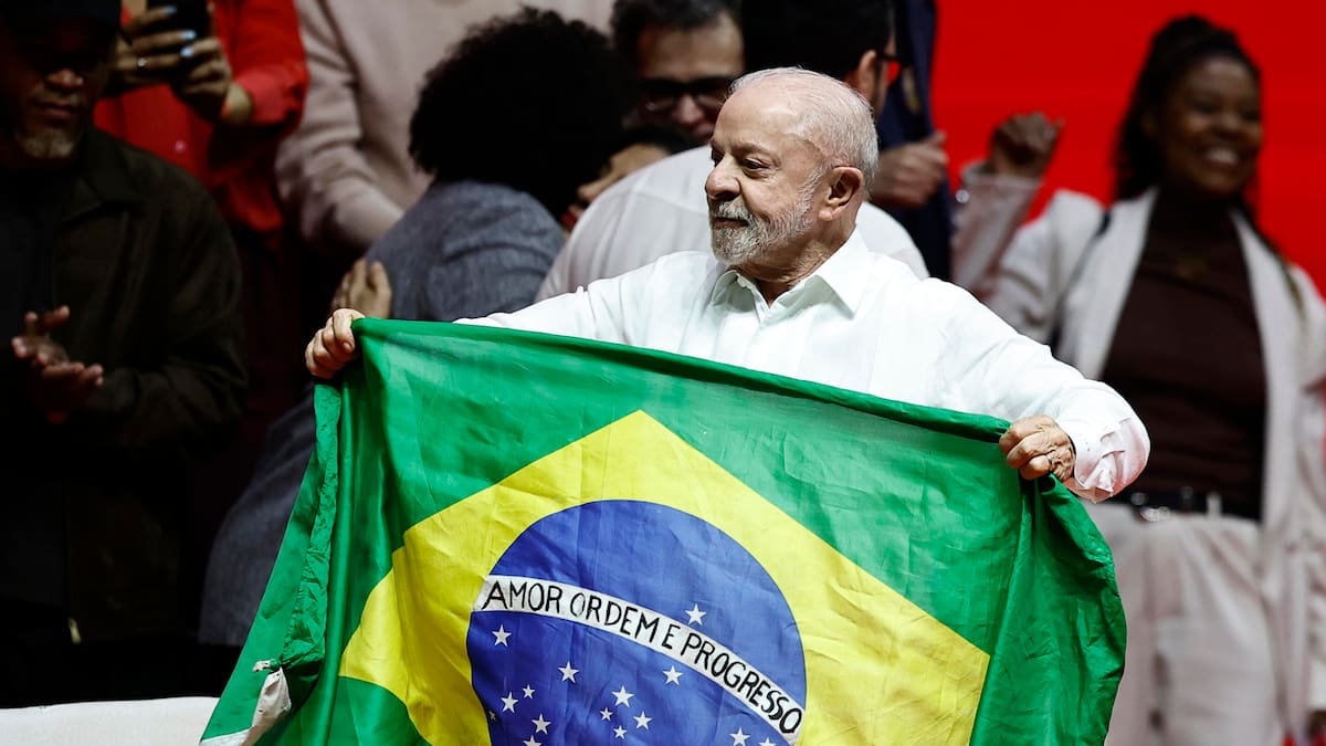 Lula cambia de estrategia y sale a buscar votos en redes para el balotaje contra Flávio Bolsonaro