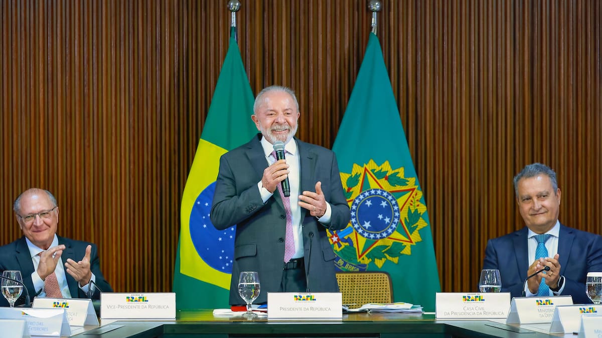 Lula anunció a su compañero de fórmula para las elecciones presidenciales: Brasil debate entre la reelección o el hijo del Bolsonaro