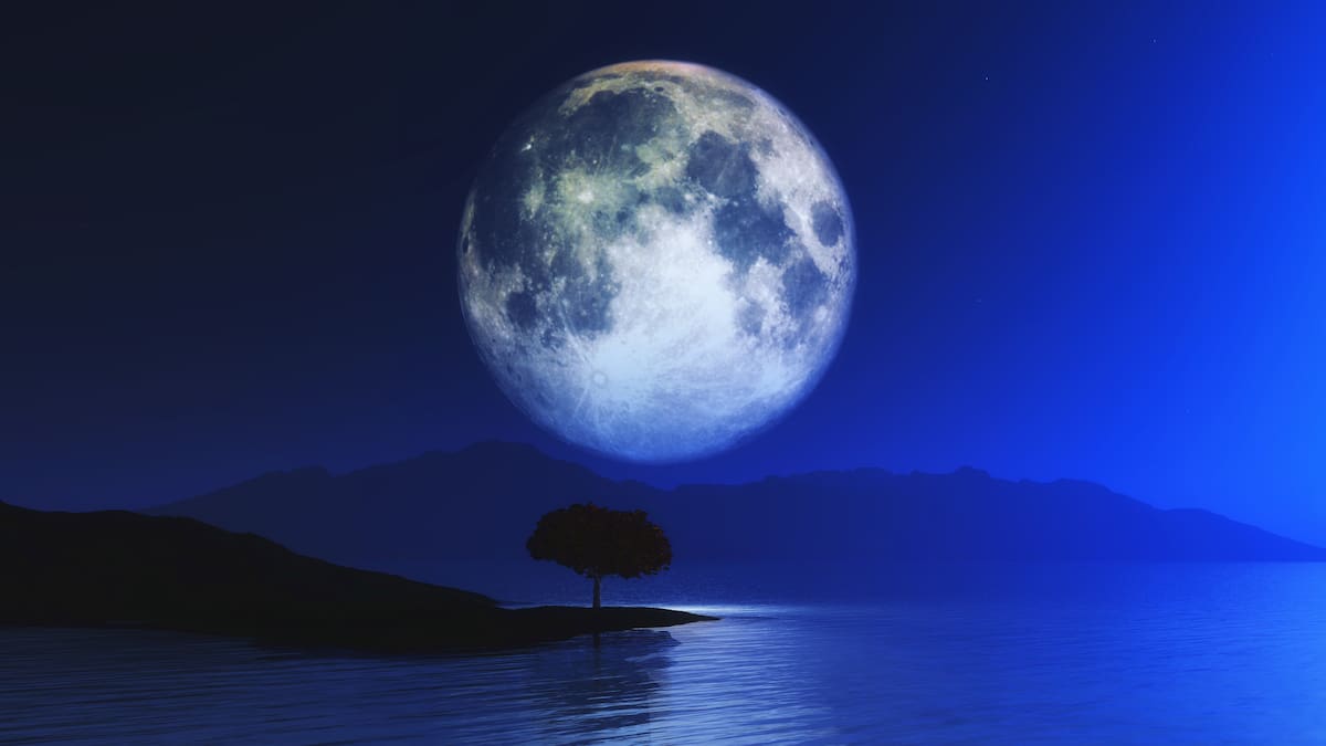 Ritual de liberación de la Luna Azul en Sagitario 2026: cómo hacerlo y cómo afectará a todos los signos