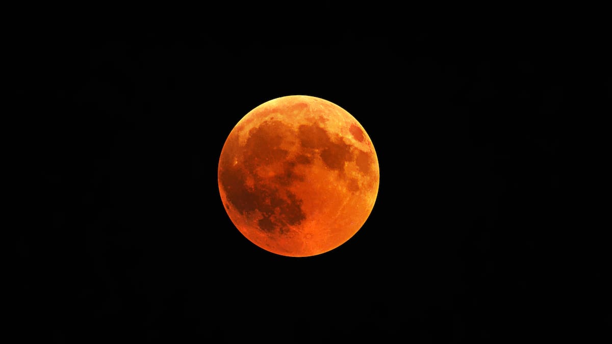 Luna roja