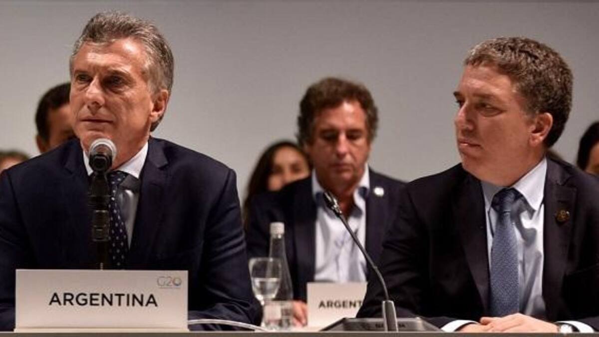 Macri - Dujovne