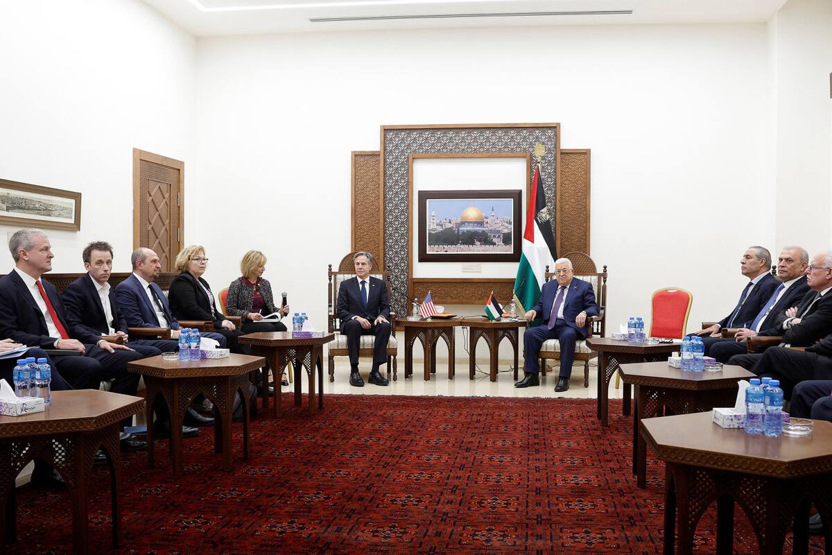 Mahmmud Abás con Antony Blinken. Foto: Reuters.