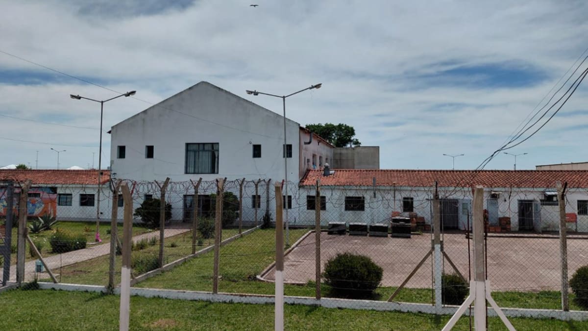 Humillaciones, torturas, agresión extrema y abuso sexual en la cárcel de Magdalena: detuvieron a 15 penitenciarios