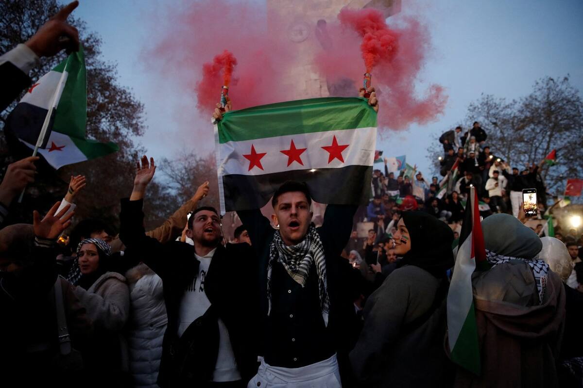 Manifestaciones de sirios en Estambul, Turquía. Foto: Reuters.