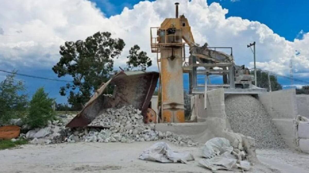 Máquina de piedras, NA