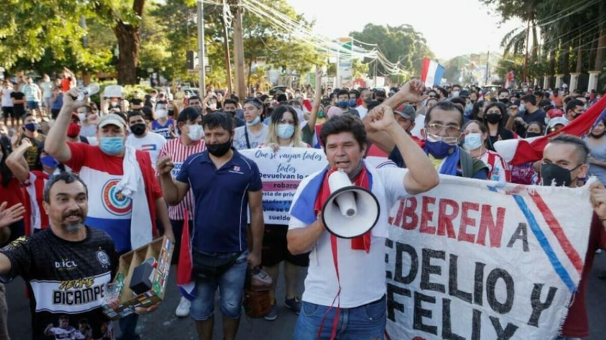 Marcha contra restricciones por coronavirus en Paraguay, NA