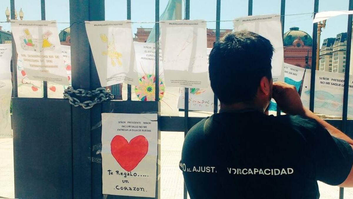 Marcha de los dibujos contra el ajuste en discapacidad