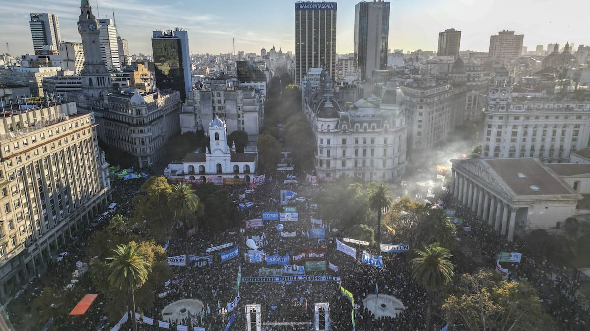 Marcha de la Bronca: qué dice el documento que se leerá en Plaza de Mayo