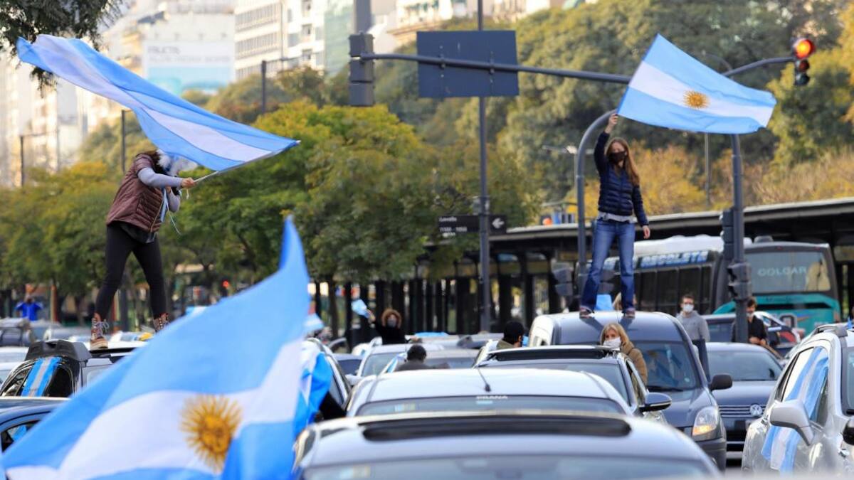 Marcha en el Obelisco, Agencia NA