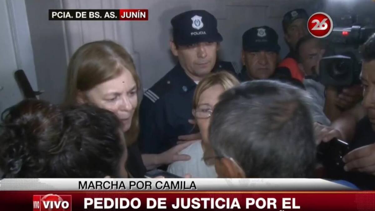 Marcha por Camila Borda en Junín