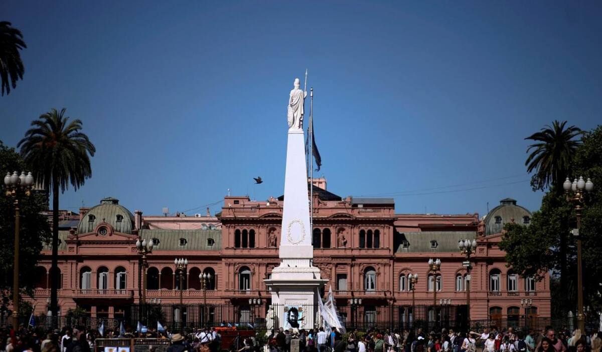 Marcha por Santiago Maldonado en Plaza de Mayo (REUTERS)