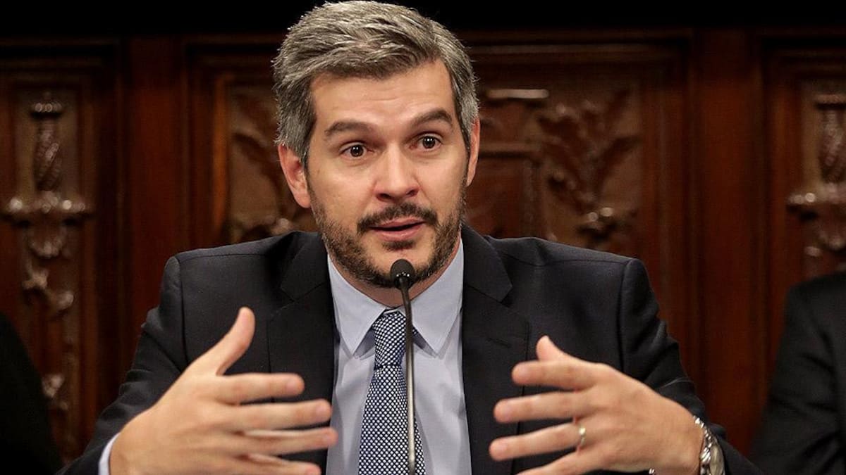 La nueva vida de Marcos Peña: se alejó de la política, publicó un libro autocrítico y hoy encabeza retiros de liderazgo en la Cordillera de los Andes