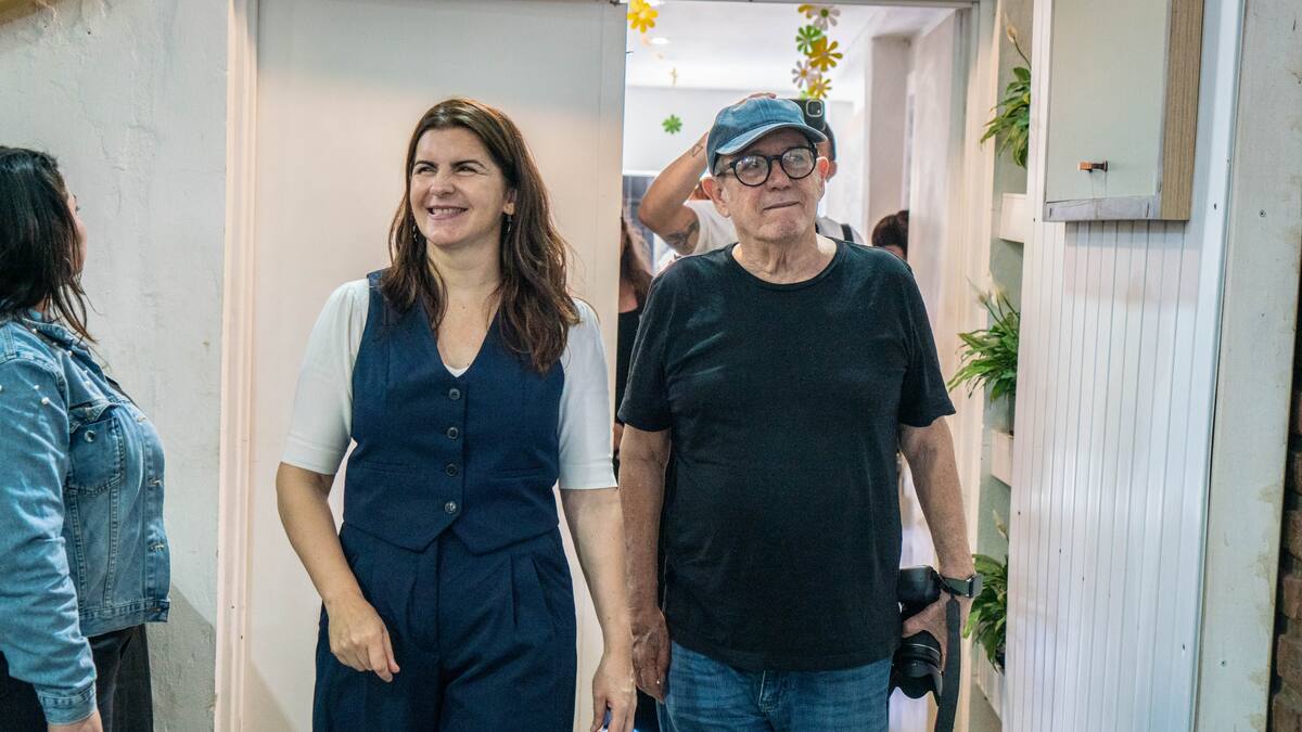 Mariel Fernández recibió a Silvio Rodríguez en Moreno.