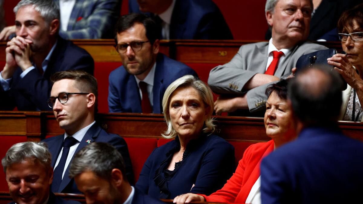 Francia: la ultraderecha tildó de "escándalo democrático" los acuerdos que la dejan afuera de las presidencias de la Asamblea