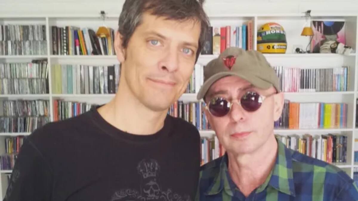 “Estoy impactado”: la reacción de Mario Pergolini al enterarse en vivo de la muerte del Indio Solari