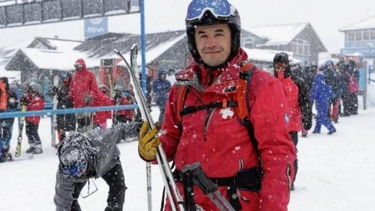 Mario Ruiz, jefe de Patrullas del sector norte del Cerro Catedral que murió en avalancha, Agencia NA
