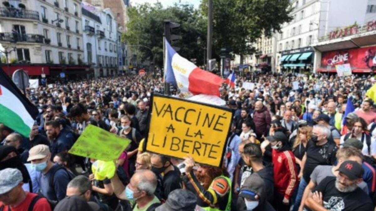 Masivo reclamo en París, NA