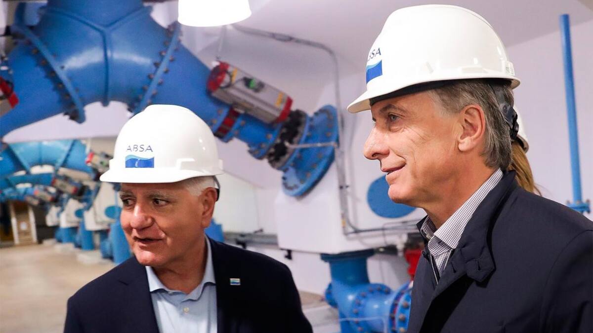 Mauricio Macri, cloacas, ABSA, política, NA