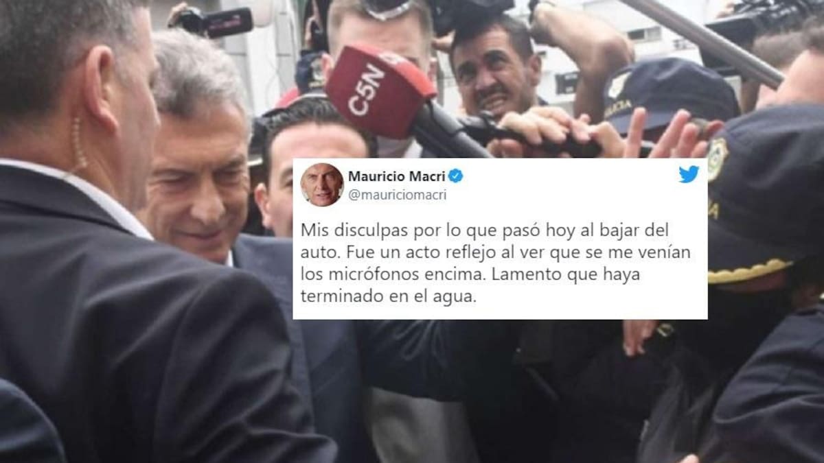 Mauricio Macri le sacó el micrófono a un periodista