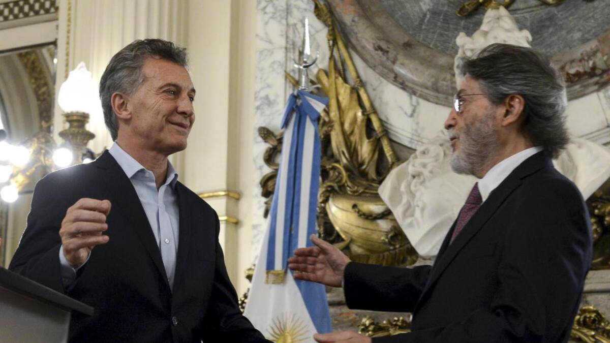 Mauricio Macri y Alberto Abad en Casa Rosada -NA-