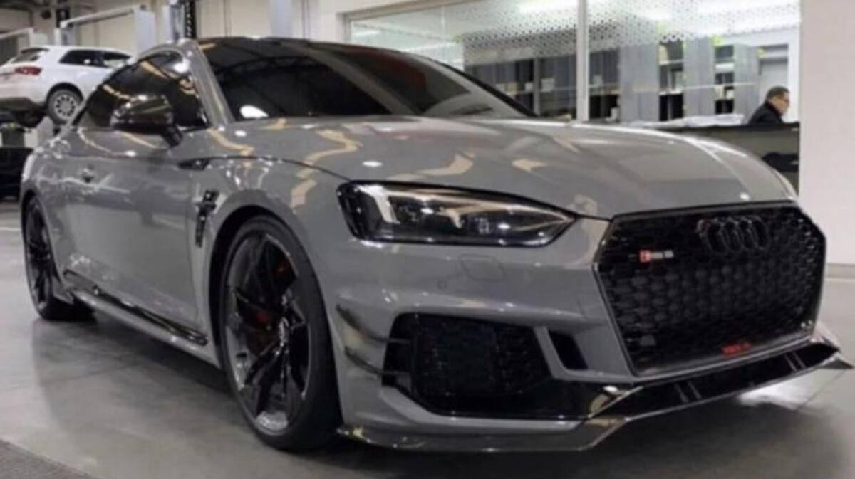 Mauro Zárate - nuevo modelo de auto