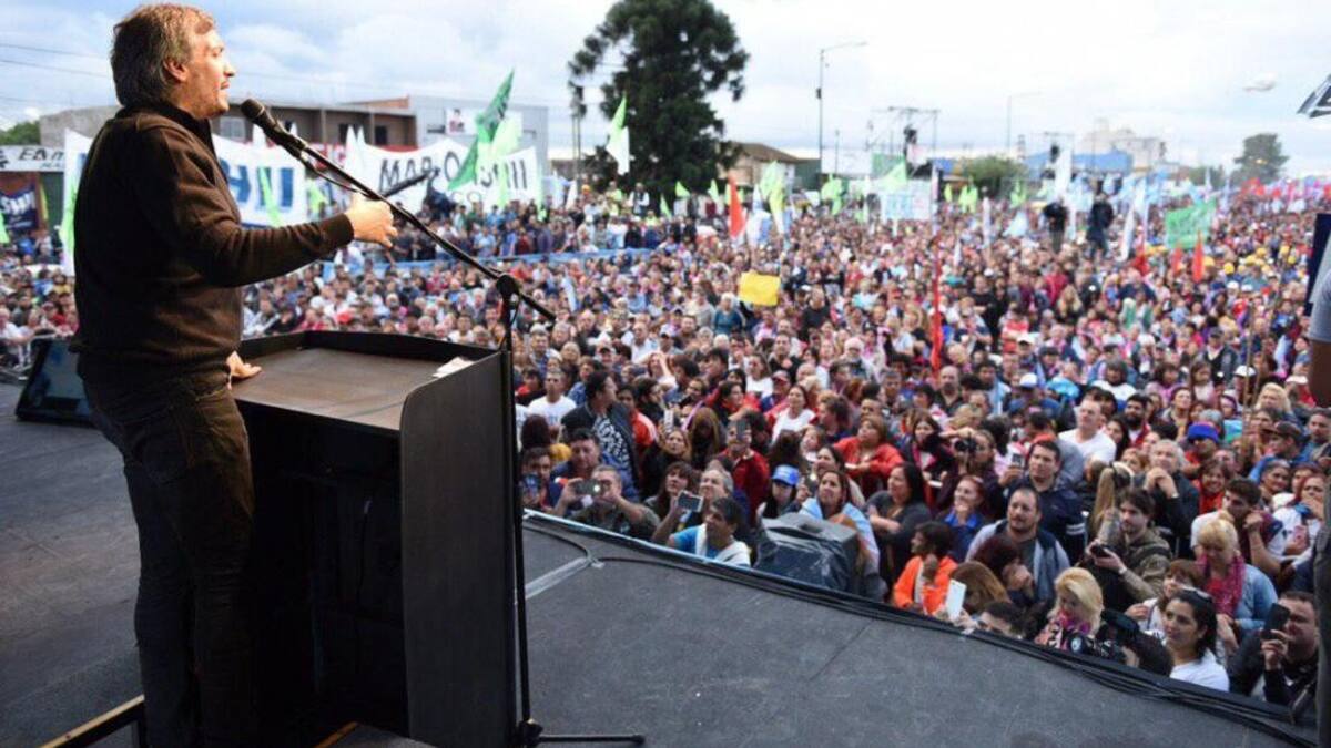 Máximo Kirchner en homenaje a Néstor Kirchner en José C. Paz
