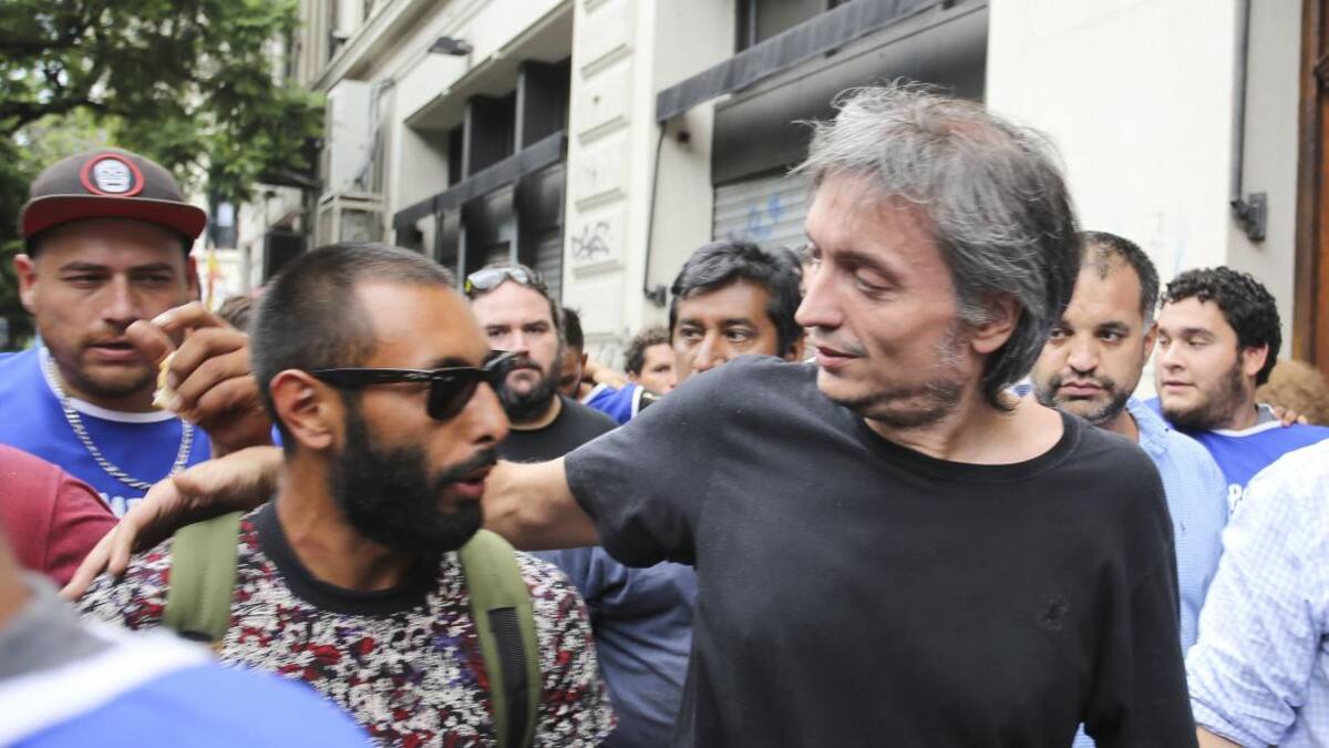 Máximo Kirchner en marcha de Camioneros (NA)