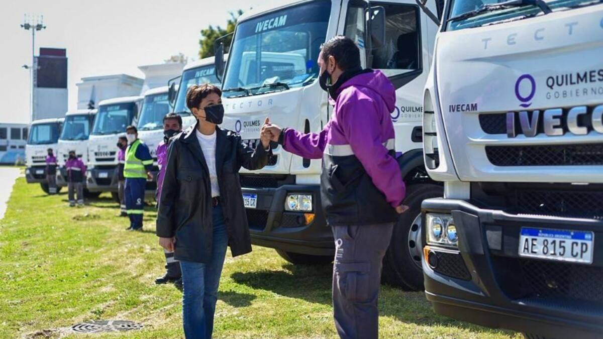 Mayra Mendoza presentó la compra de camiones en Quilmes