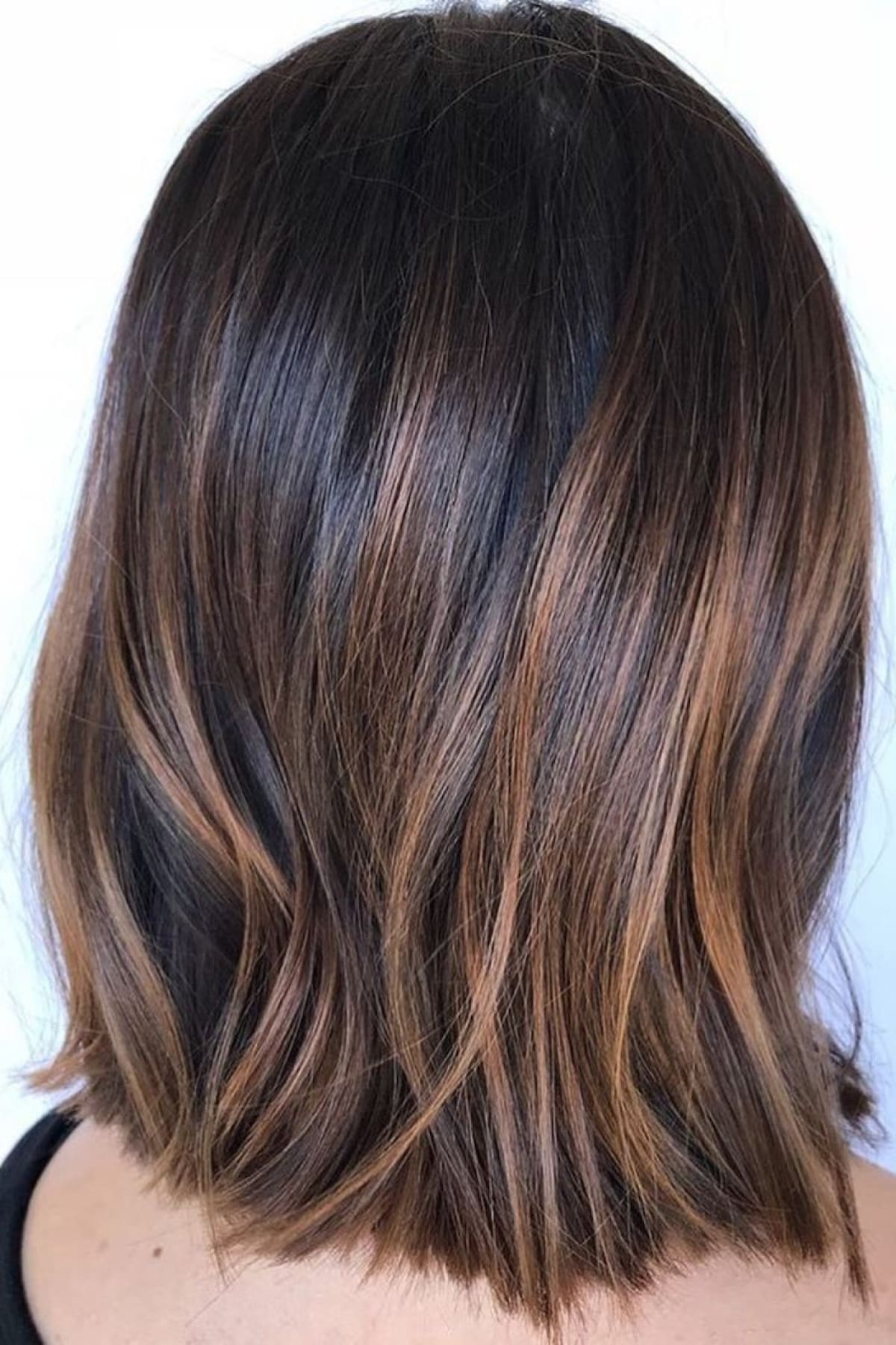 Mechas sin decolorar. Foto PINTEREST