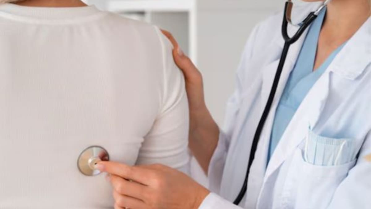 Trabajó ilegalmente por 20 años: imputaron a una médica uruguaya por ejercer la cardiología y realizar cirugías sin título profesional