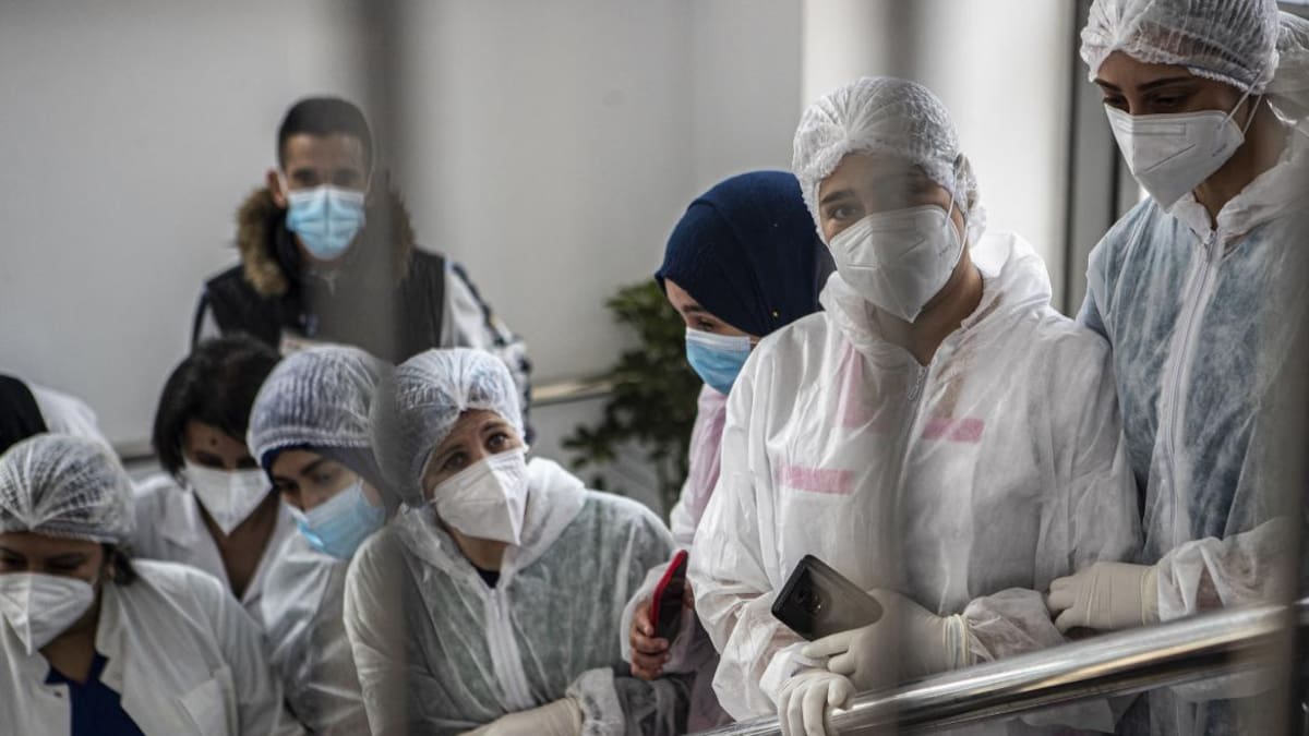 Médicos, coronavirus, REUTERS