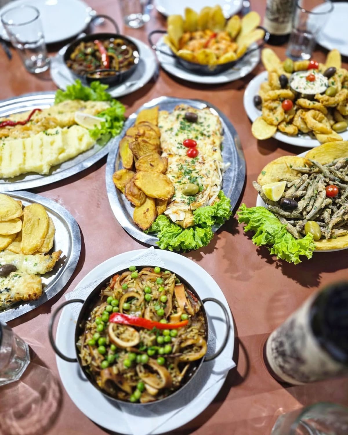 Menú libre en El Ferroviario. Foto INSTAGRAM @elferroviariook