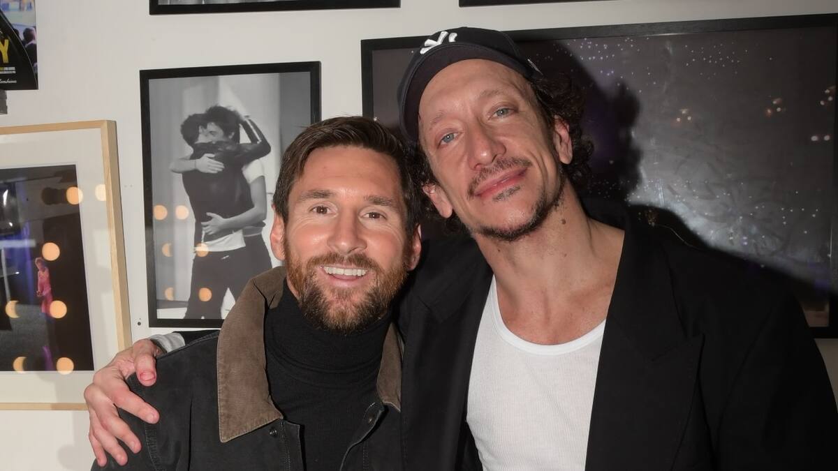 Lionel Messi y Nicolás Vázquez.