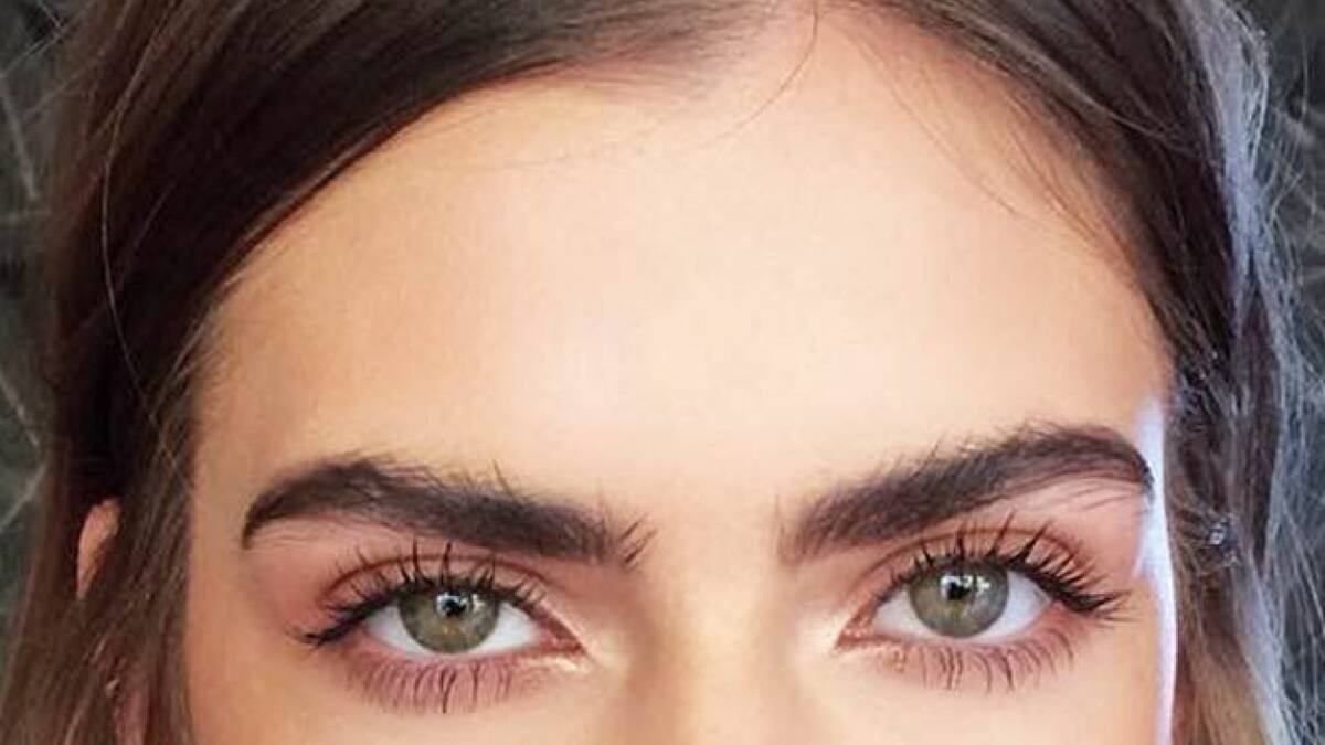 Messy brows, cejas. Foto Pinterest Maiara Salm