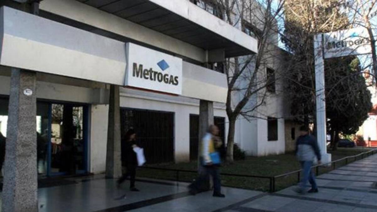 Metrogas denunció que es falso el mensaje de Whatsapp para ir a sus oficinas