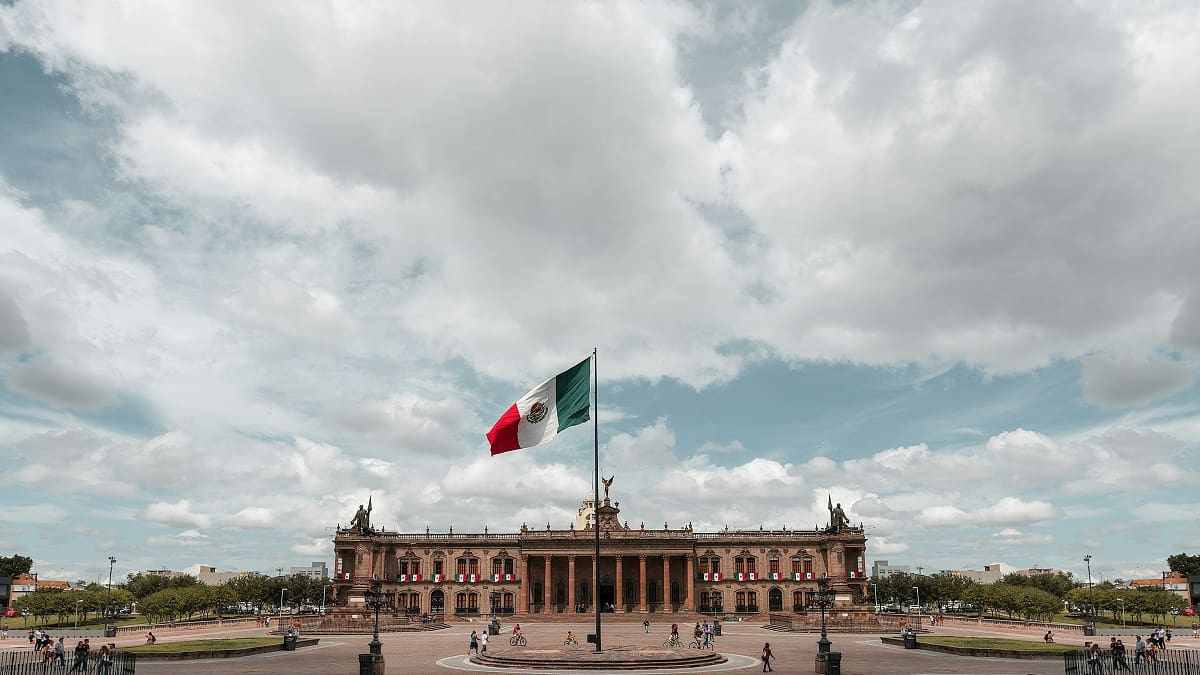 México bajo alerta: el SMN advierte una ola de calor extrema con lluvias fuertes.
